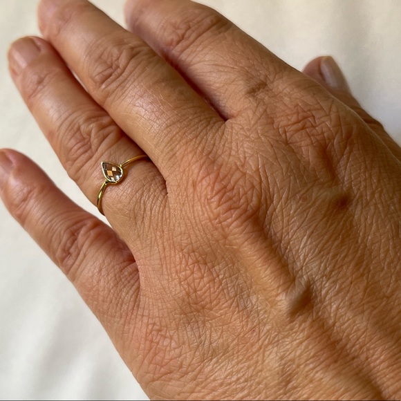 14K Yellow Solid Gold Tear Drop Ring - Picture 7 of 8